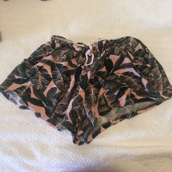 Epic Threads Girl’s Tank and Shorts - Picture 3 of 7